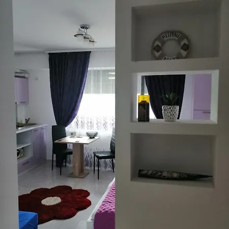 Apartment La Luca *